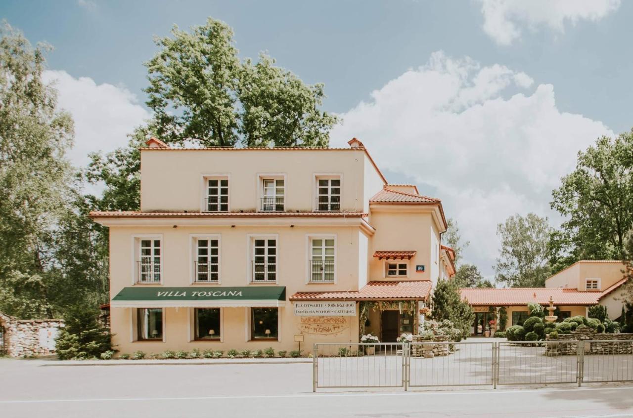 Villa Toscana Warszawa Bagian luar foto