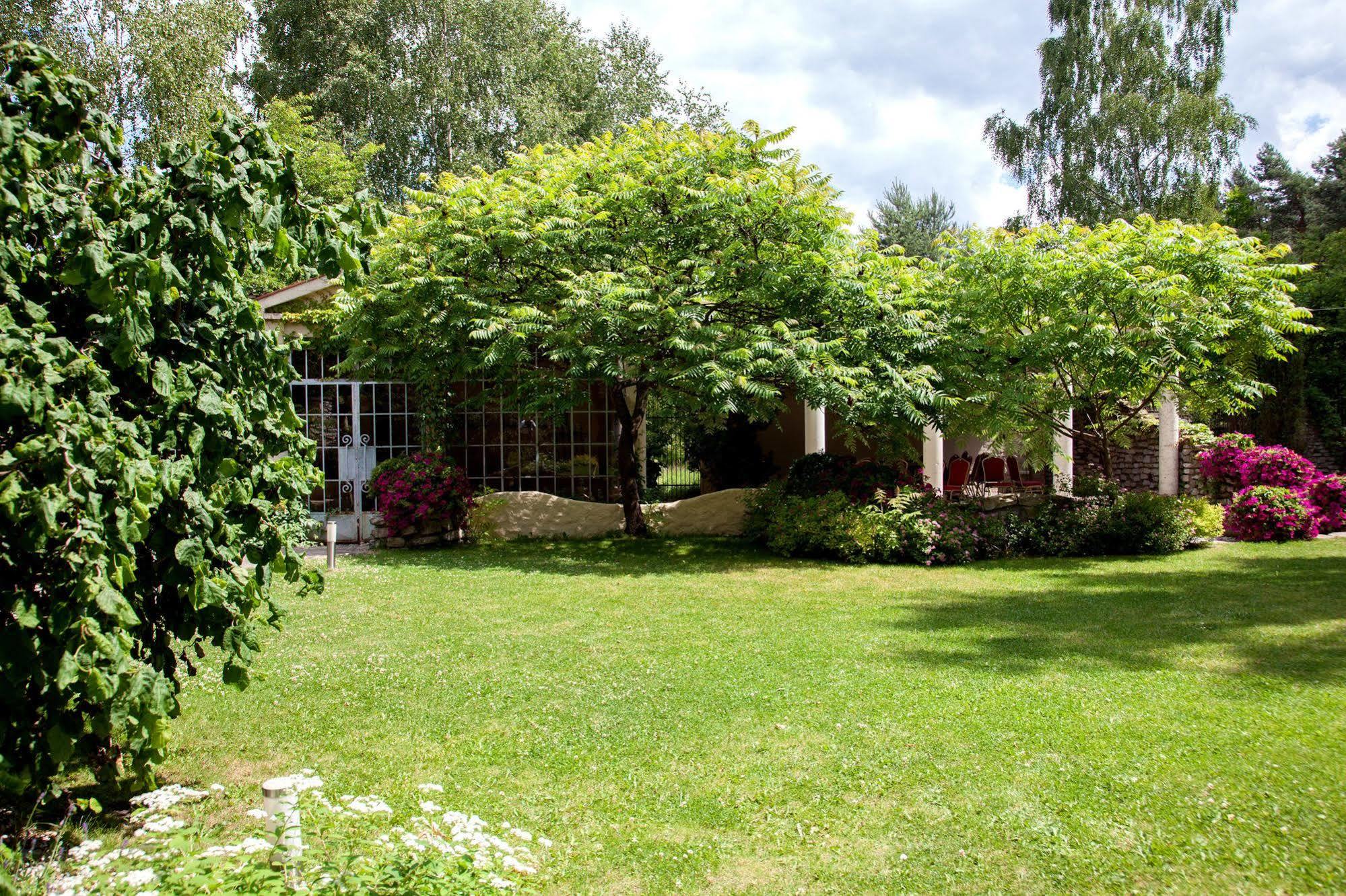 Villa Toscana Warszawa Bagian luar foto