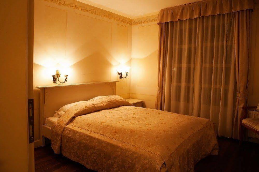 Villa Toscana Warszawa Bagian luar foto